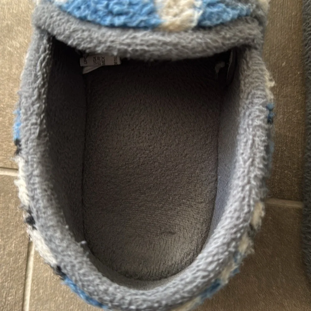 Wonder Nation Boys Fleece Camoflauge Slippers Blue Size 2/3
